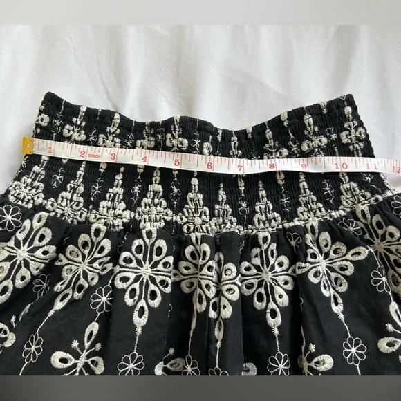 Embroidered Ruffle Mini Skirt - Picture 4 of 6